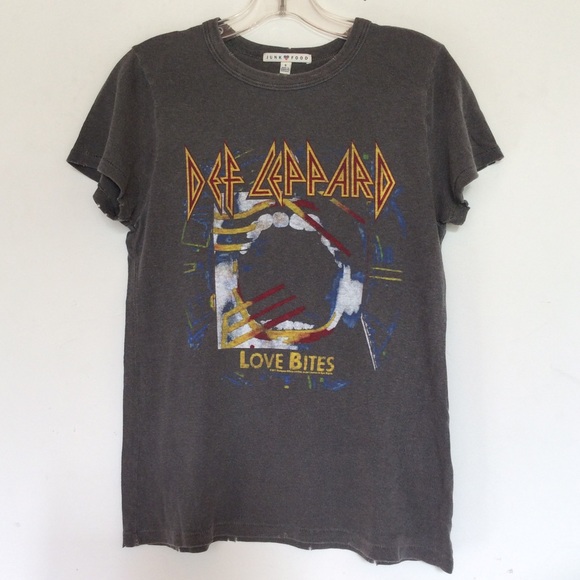 Def Leppard Love Bites Hysteria T shirt - Picture 2 of 5